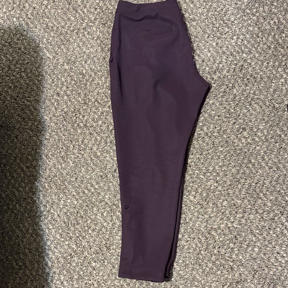 Lulumelon Purple capri pants